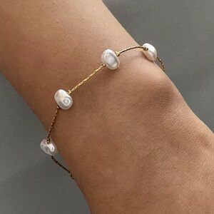 18K Gold Plated Faux Pearl Bracelet